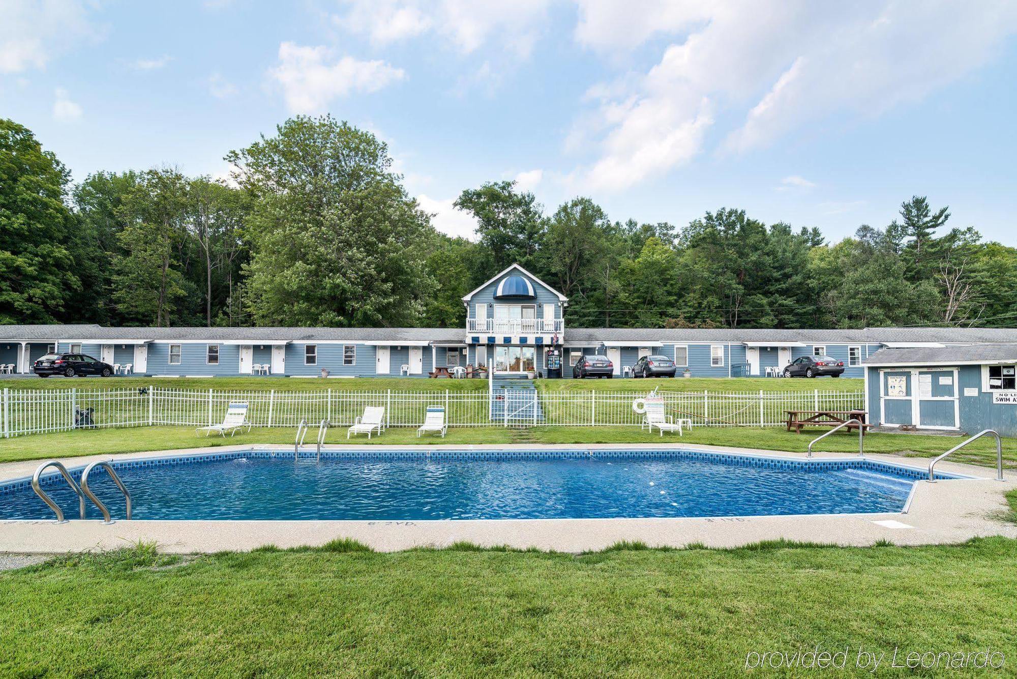 Rodeway Inn Lee Zewnętrze zdjęcie